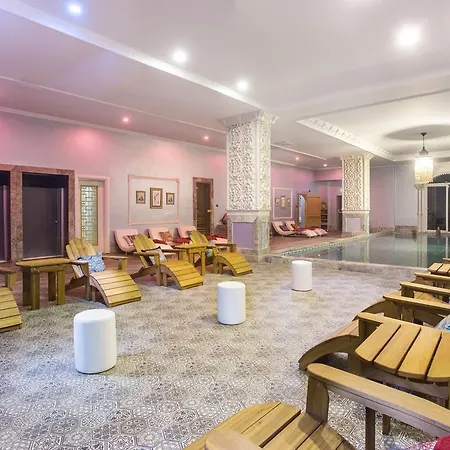 The Qasr Bodrum Halal & Гюндоган