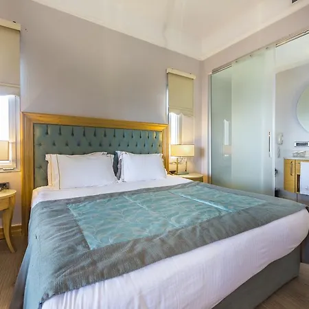 The Qasr Bodrum Halal & Gundogan (Bodrum)