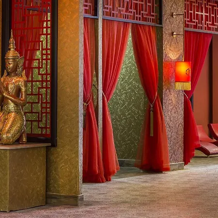 The Qasr Bodrum Halal & Resort *
