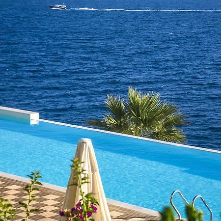 The Qasr Bodrum Halal & *