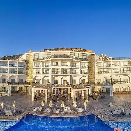 The Qasr Bodrum Halal & *