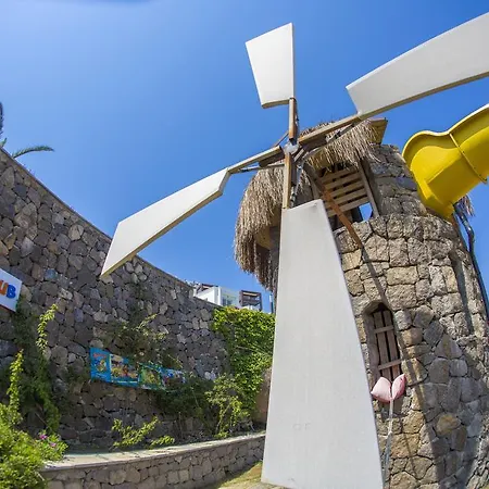 The Qasr Bodrum Halal & *